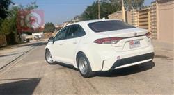 تۆیۆتا کۆرۆلا